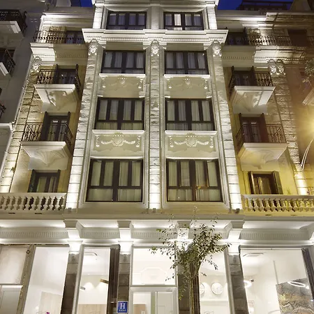 Arrizul Congress Hotel 4*