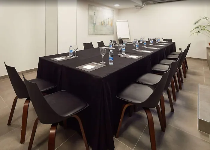 Arrizul Congress Отель Сан-Себастьян