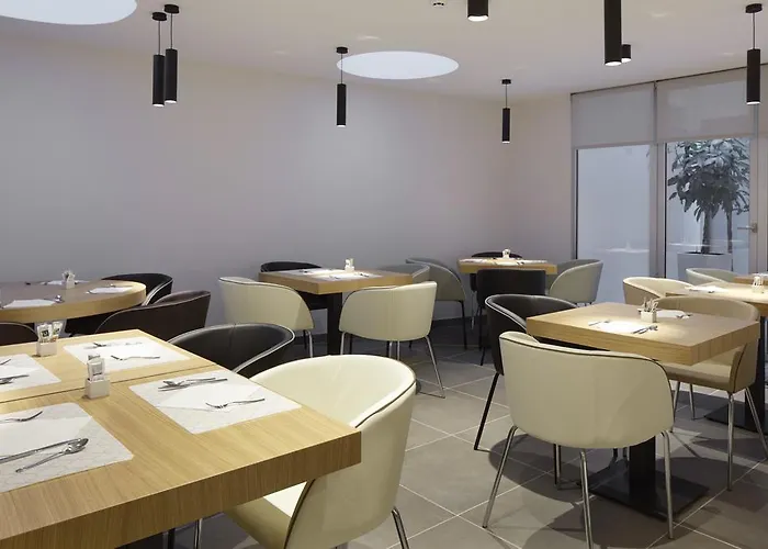 Arrizul Congress Отель Сан-Себастьян